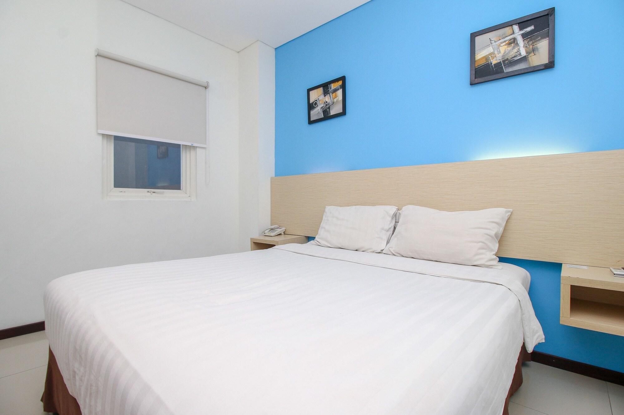 Pratama Hotel & Convention Mataram Exterior foto