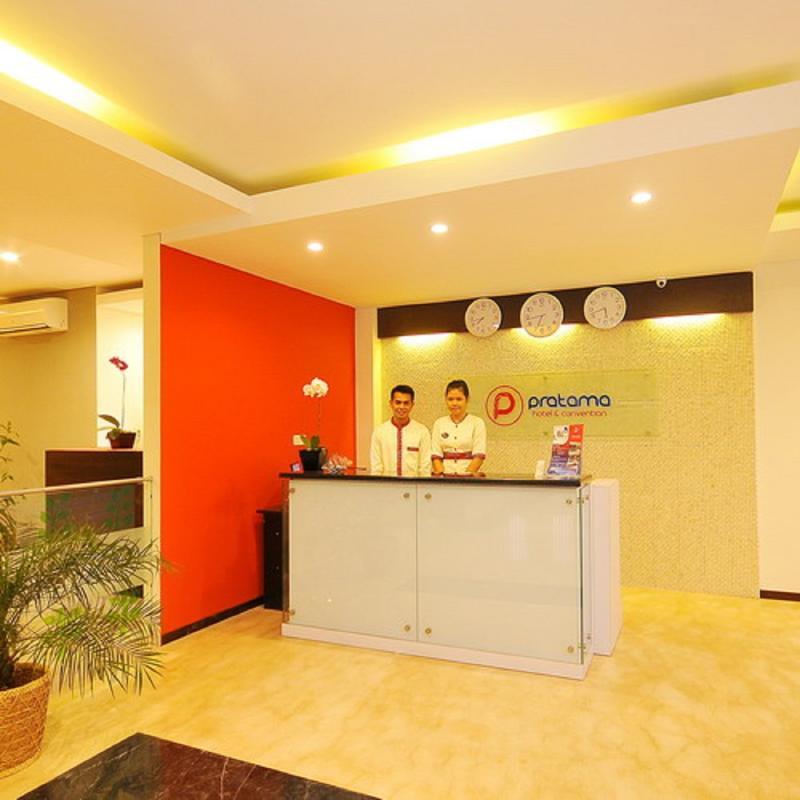 Pratama Hotel & Convention Mataram Exterior foto